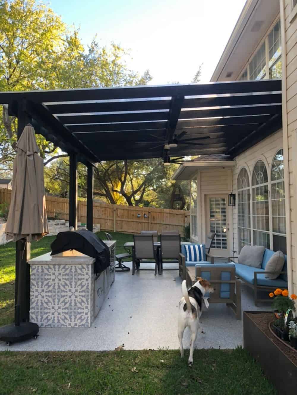 Outdoor Kitchens image