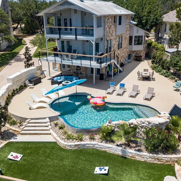 Pool Canyon